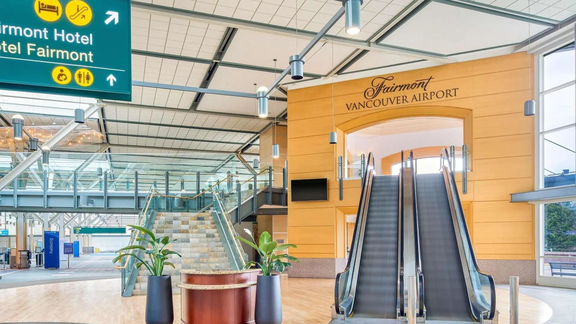 Fairmont Vancouver Airport In-Terminal Hotel Richmond