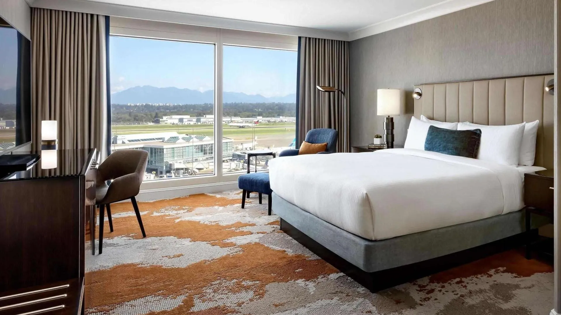 Fairmont Vancouver Airport In-Terminal Hotel Richmond